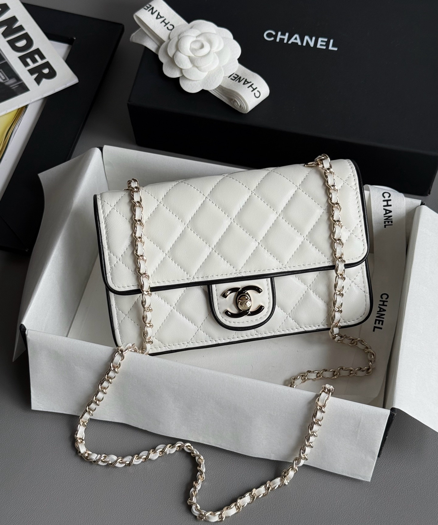 Chanel Wallet On Chain