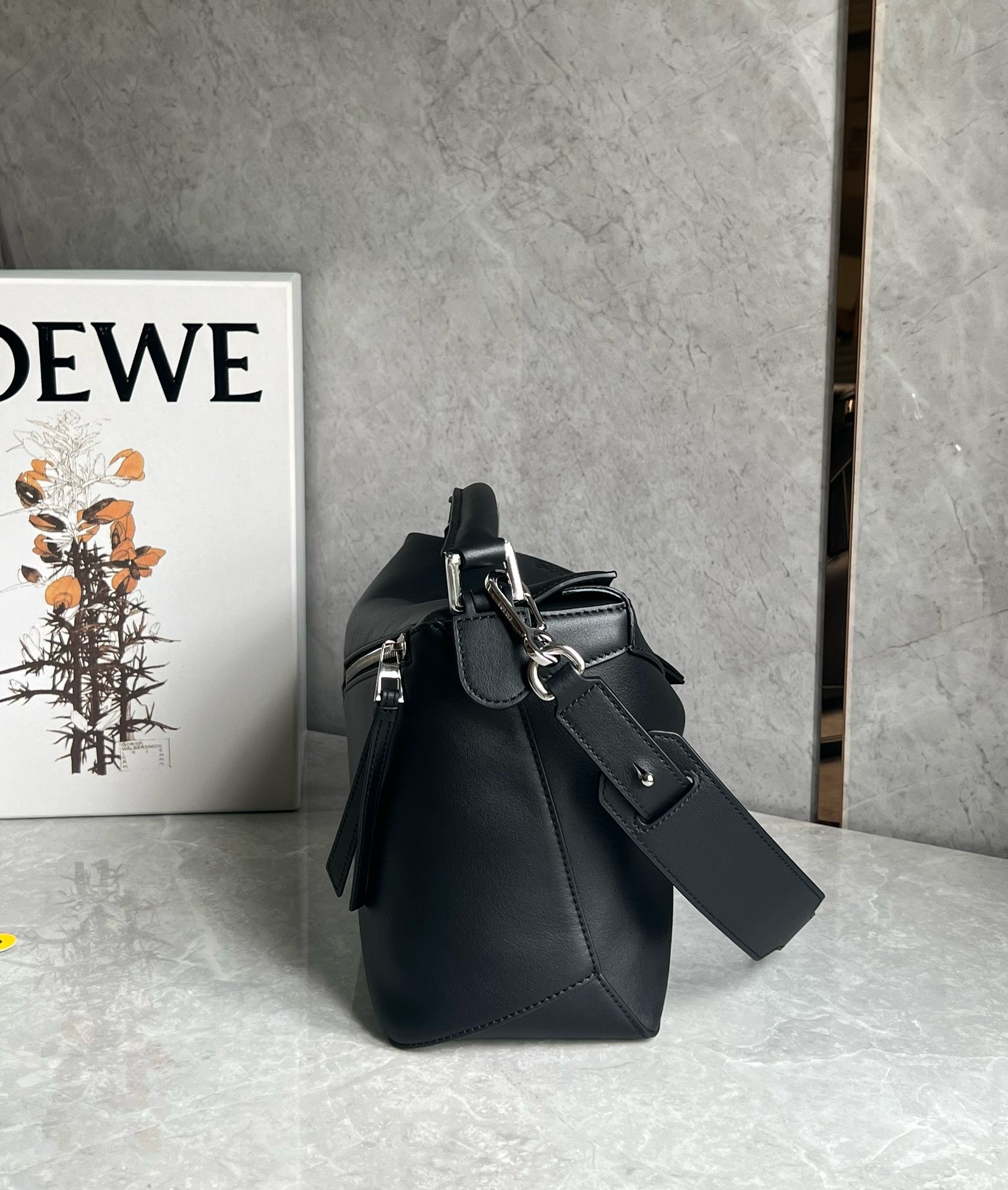 Loewe Large Puzzle Edge Bag Loewe Large Puzzle Edge Bag