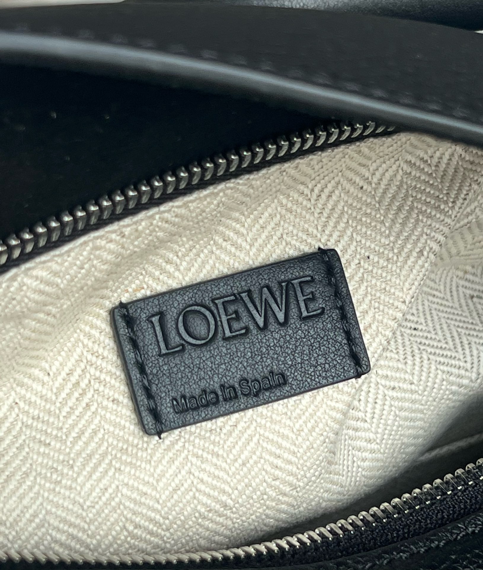 Loewe Large Puzzle Edge Bag Loewe Large Puzzle Edge Bag