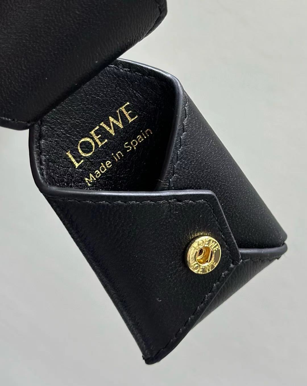 Chanel 25 Small Handbag Chanel 25 Small Handbag