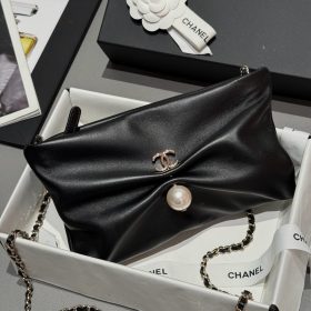 Chanel Classic Double Flap Medium Caviar Yellow