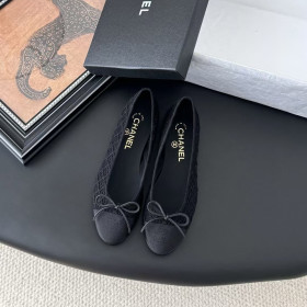 Balenciaga Rodeo Tote Bag
