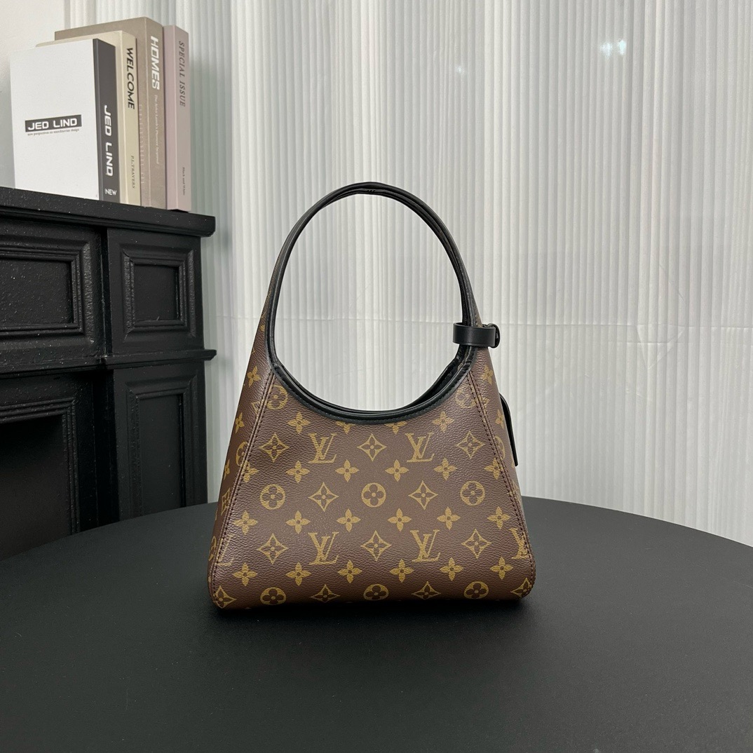 Dior Diamond Twilly Dior Diamond Twilly