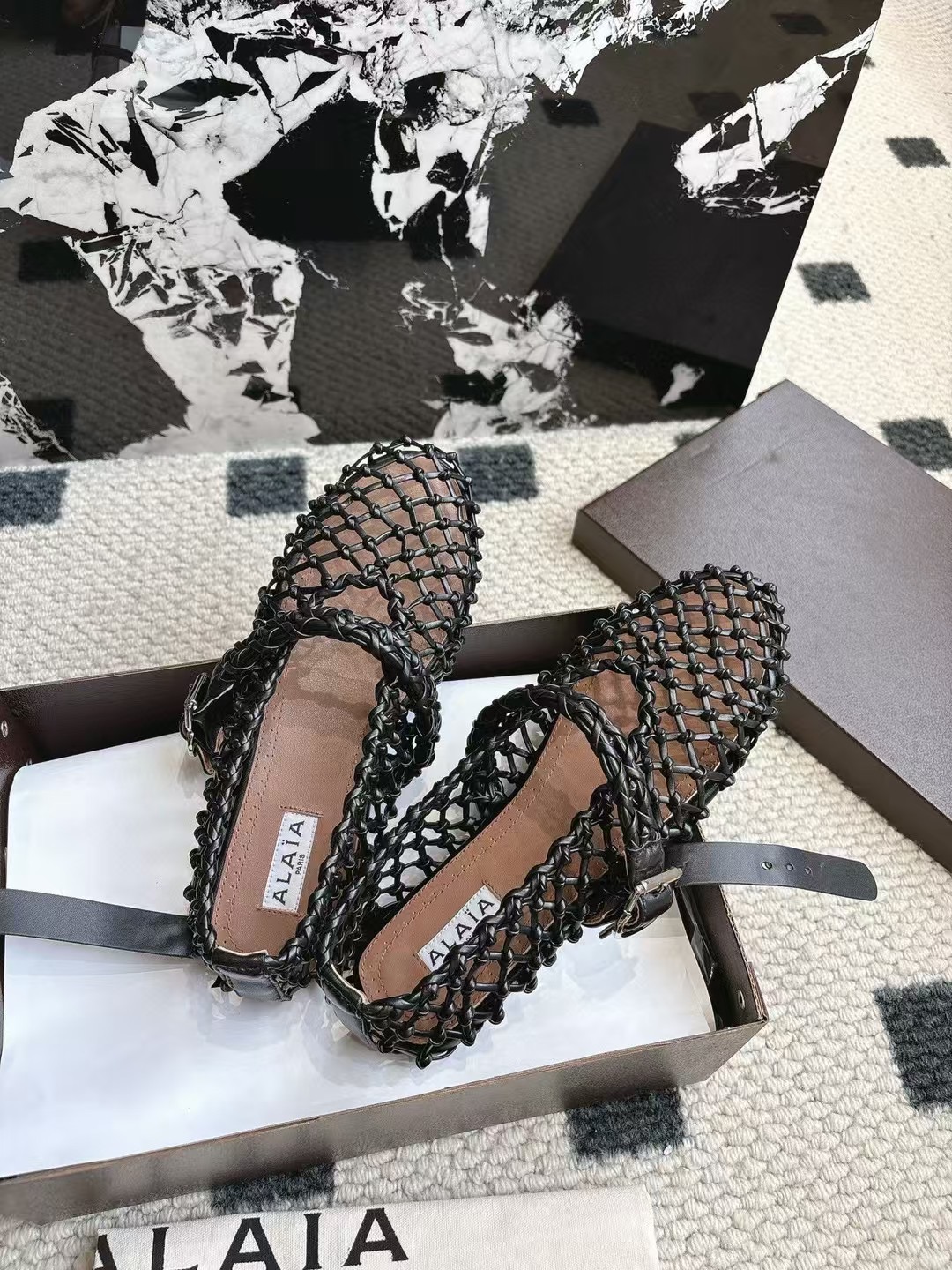 Valentino VLogo Raffia Sandals Valentino VLogo Raffia Sandals