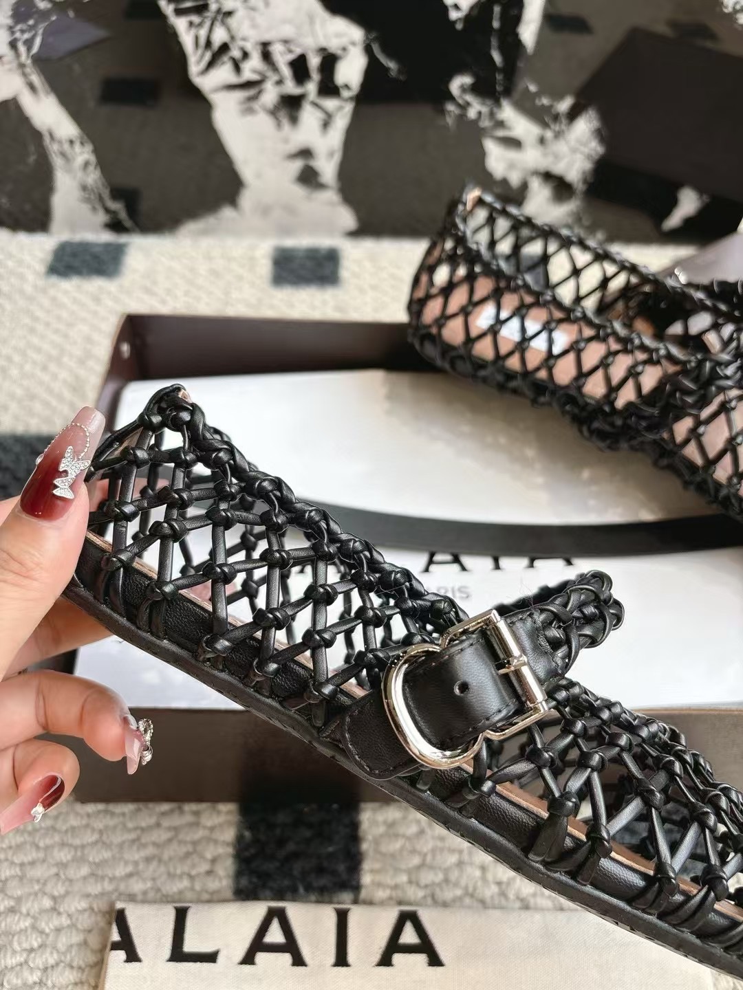 Valentino VLogo Raffia Sandals Valentino VLogo Raffia Sandals