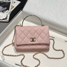 BV Medium Andiamo Bag