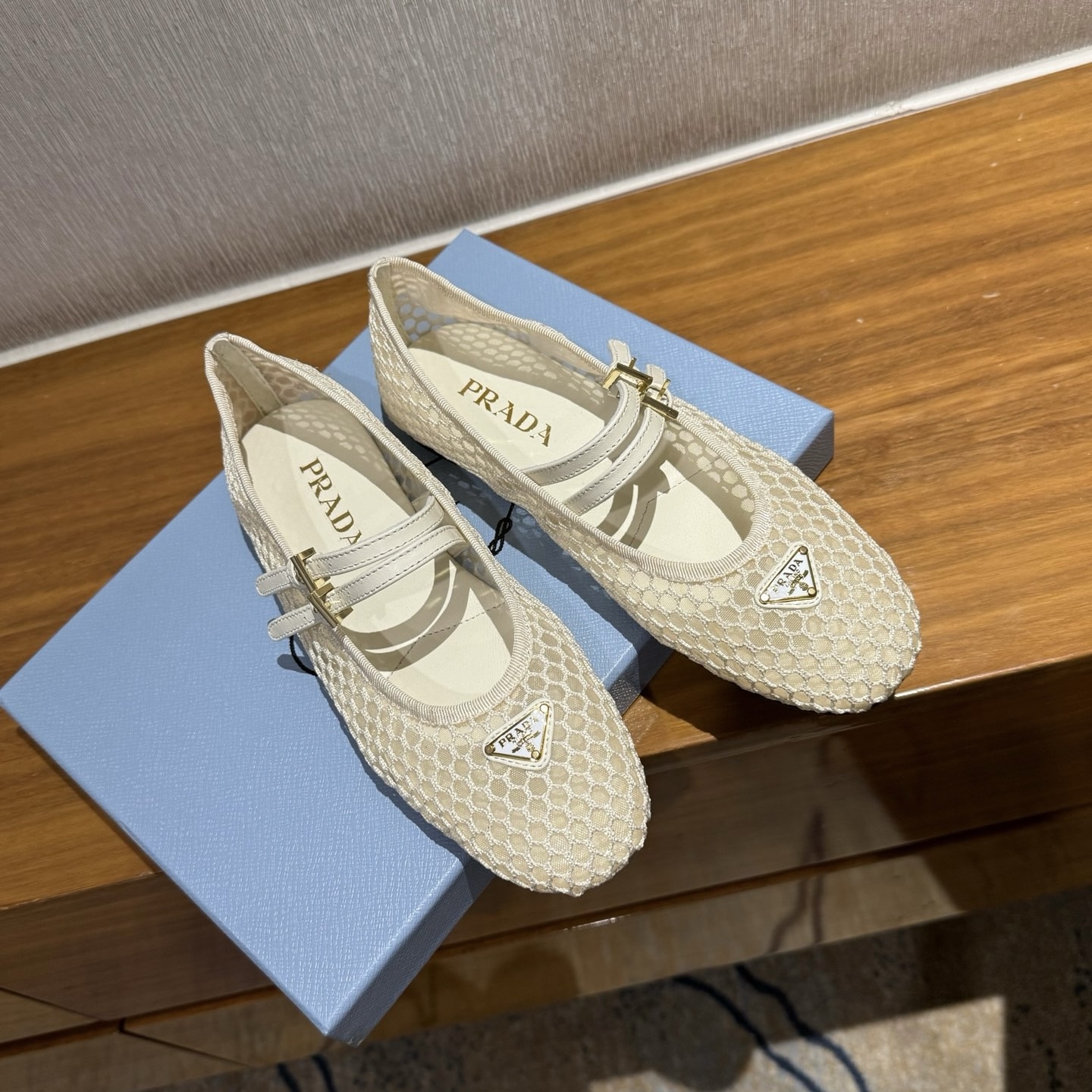 Hermes Kylie 60 Mule