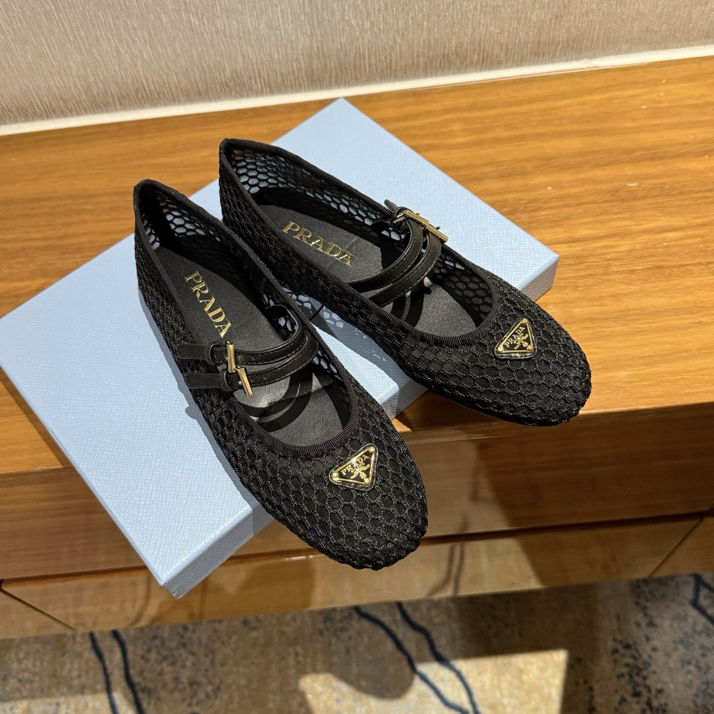 Hermes Kylie 60 Mule