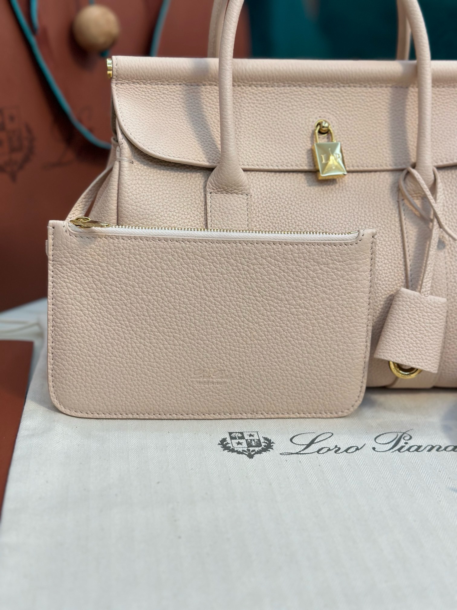 LV 6AM Slingback Pump LV 6AM Slingback Pump