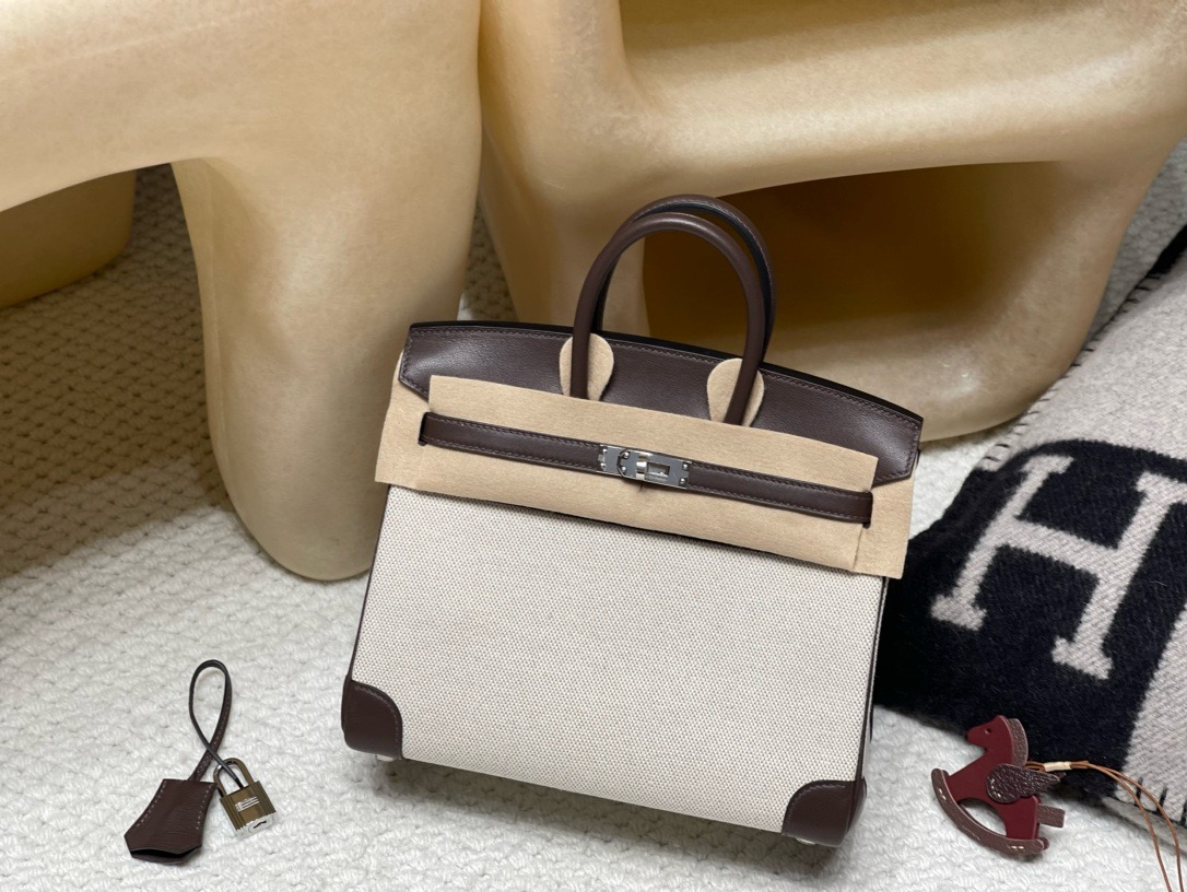 Celine Striped Couffin Panier Raffia Tote