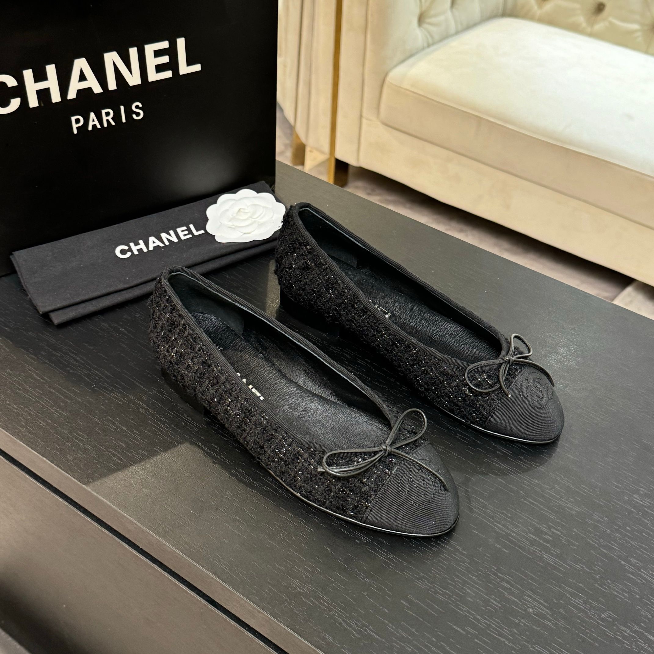 Chanel 25 Medium Handbag Chanel 25 Medium Handbag