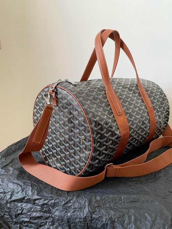 Goyard Barrel 40 Sport Bag - Image 2