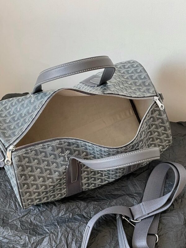 Goyard Barrel 40 Sport Bag - Image 7