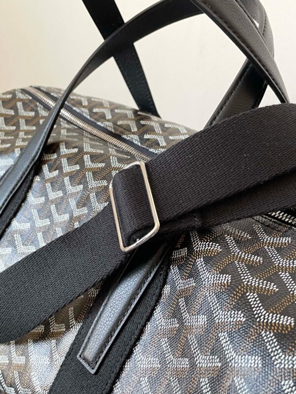 Goyard Barrel 40 Sport Bag - Image 4