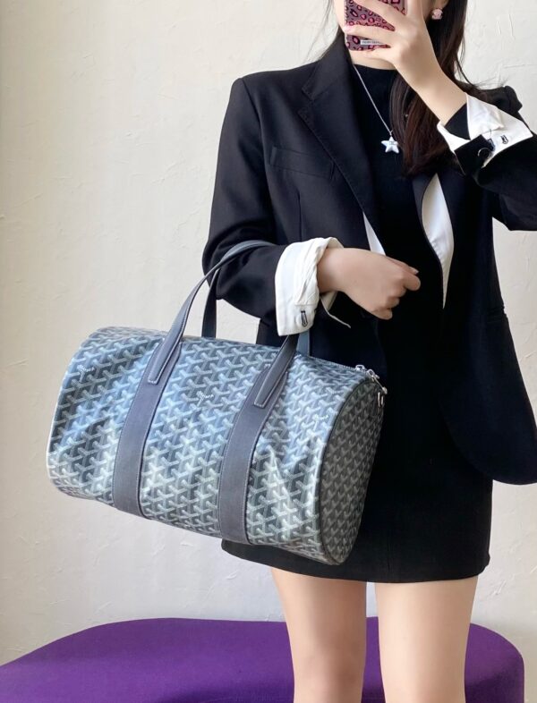Goyard Barrel 40 Sport Bag - Image 9