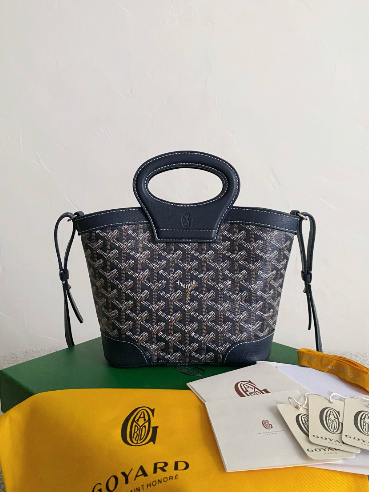 Goyard  Beluga Mini Bag