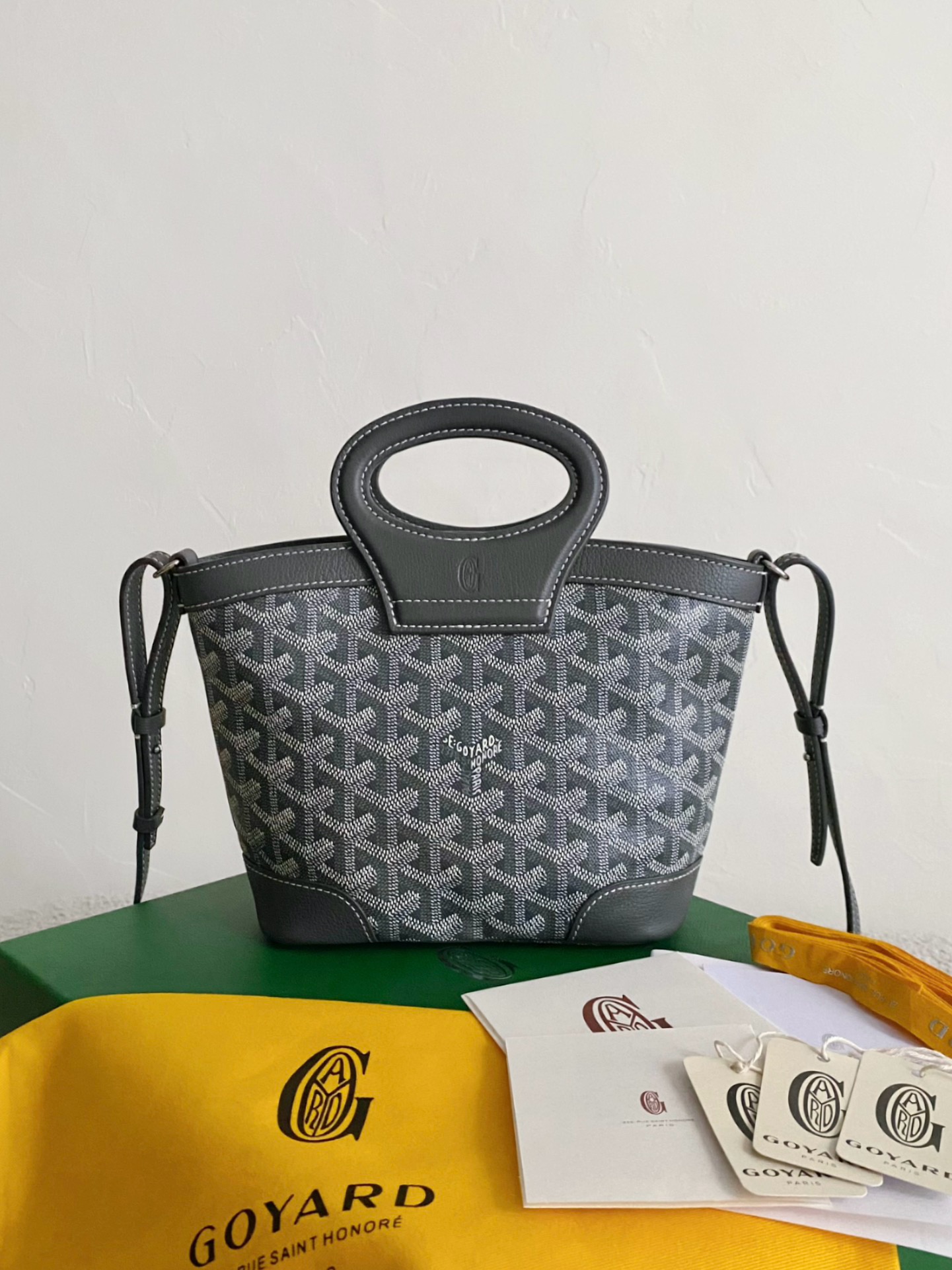 Goyard  Beluga Mini Bag