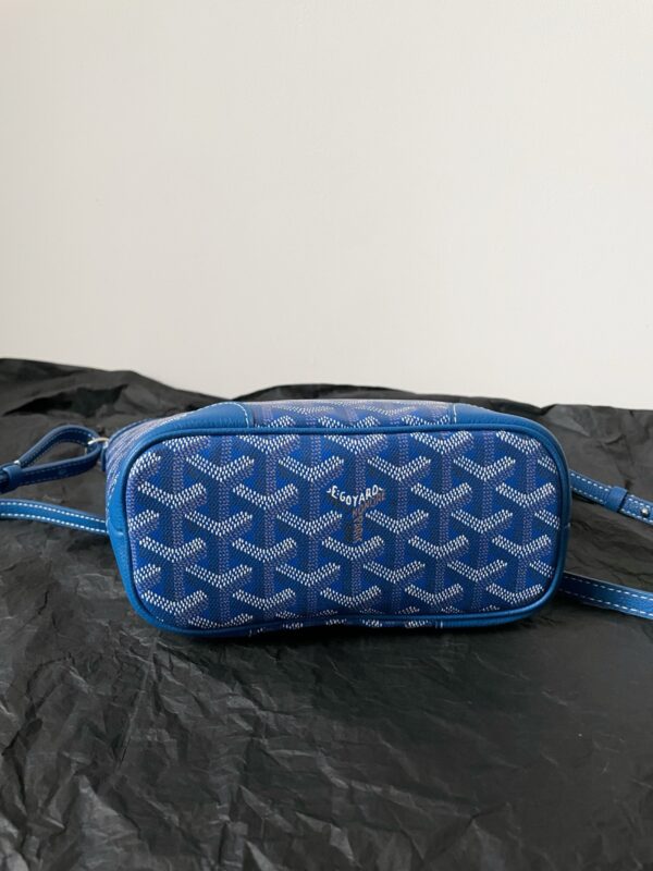 Goyard  Beluga Mini Bag - Image 4