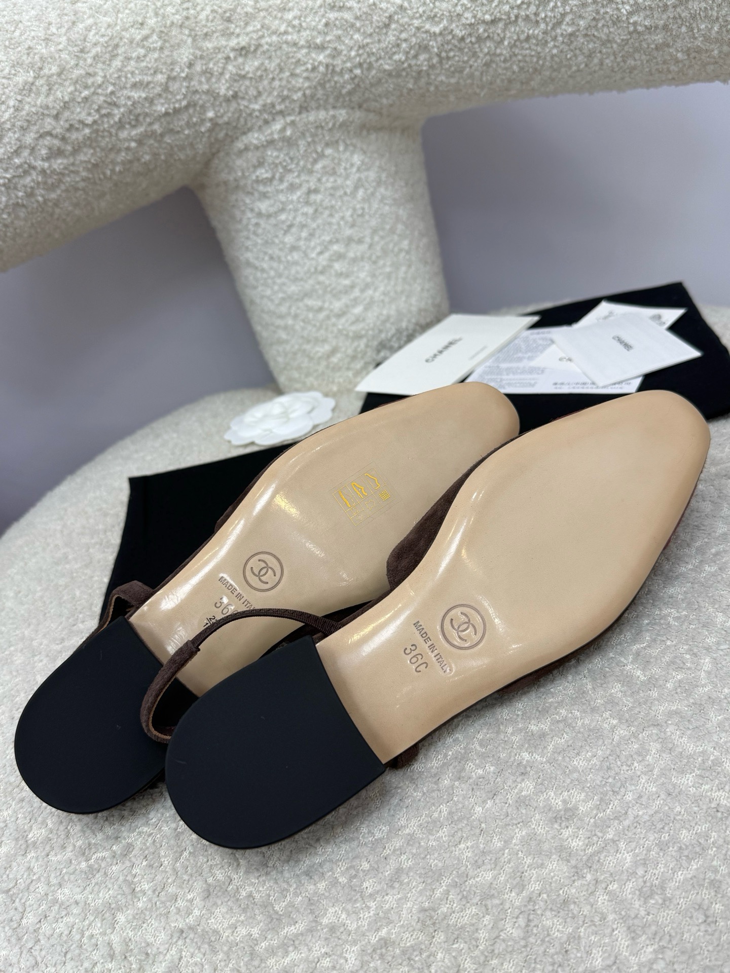 RV Belle Slingback Pumps RV Belle Slingback Pumps