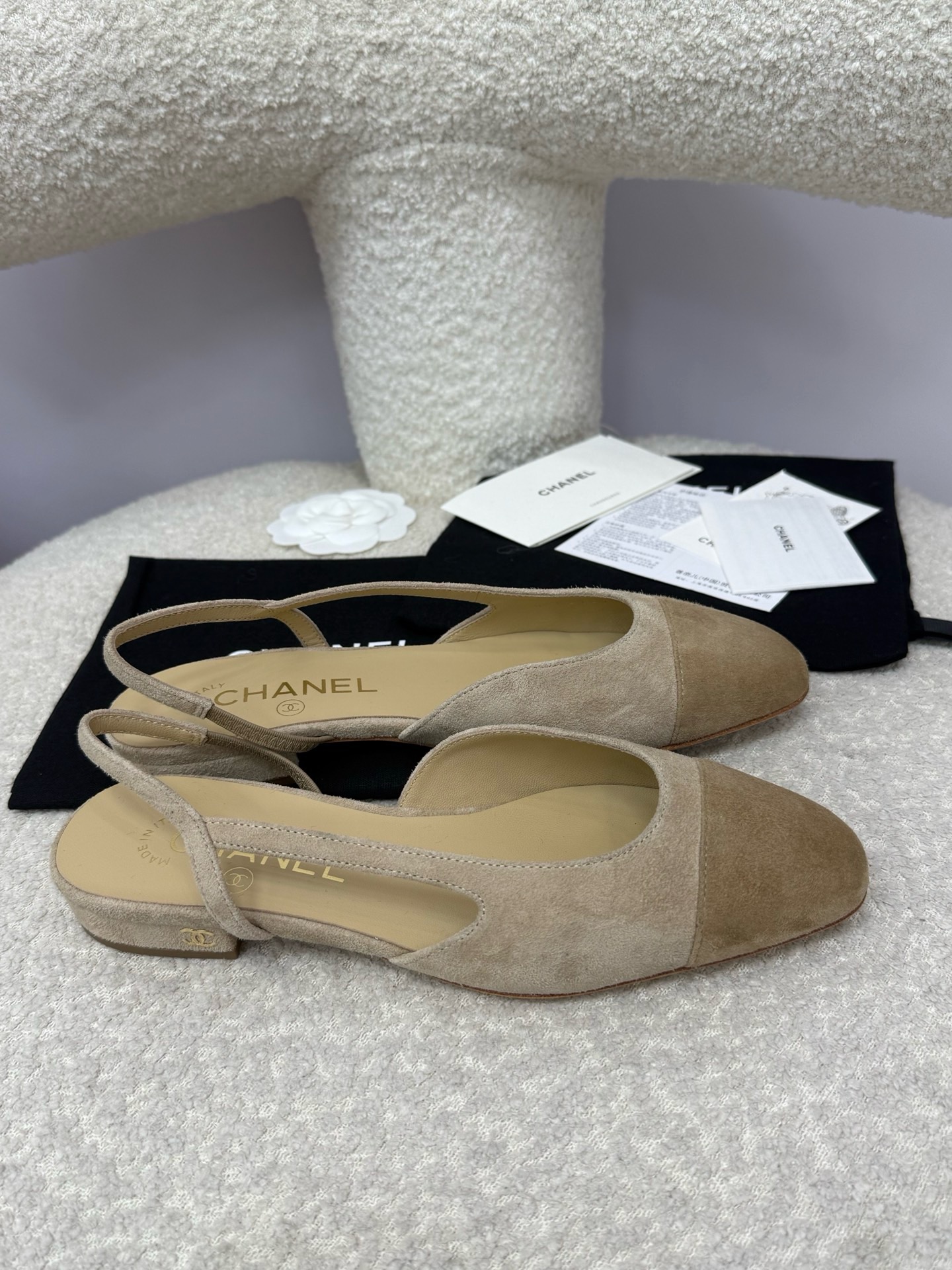 RV Belle Slingback Pumps RV Belle Slingback Pumps