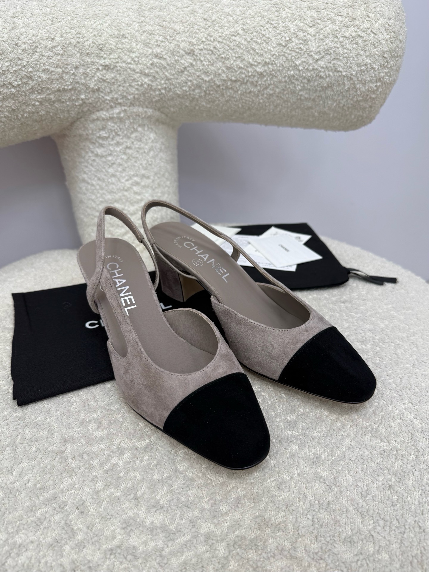 RV Belle Slingback Pumps