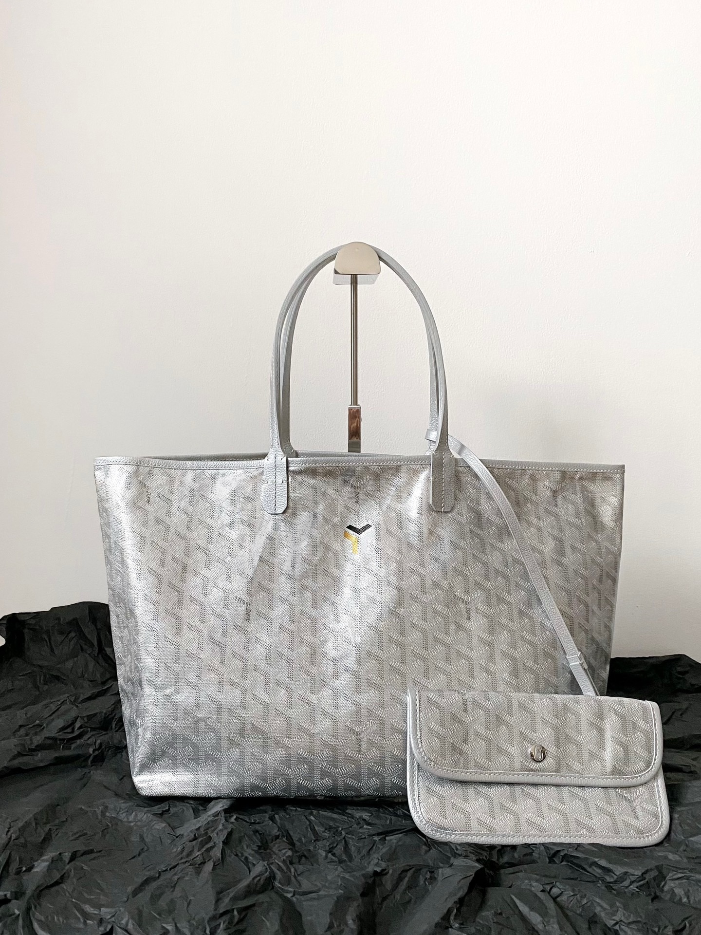 Chanel 25 Small Handbag