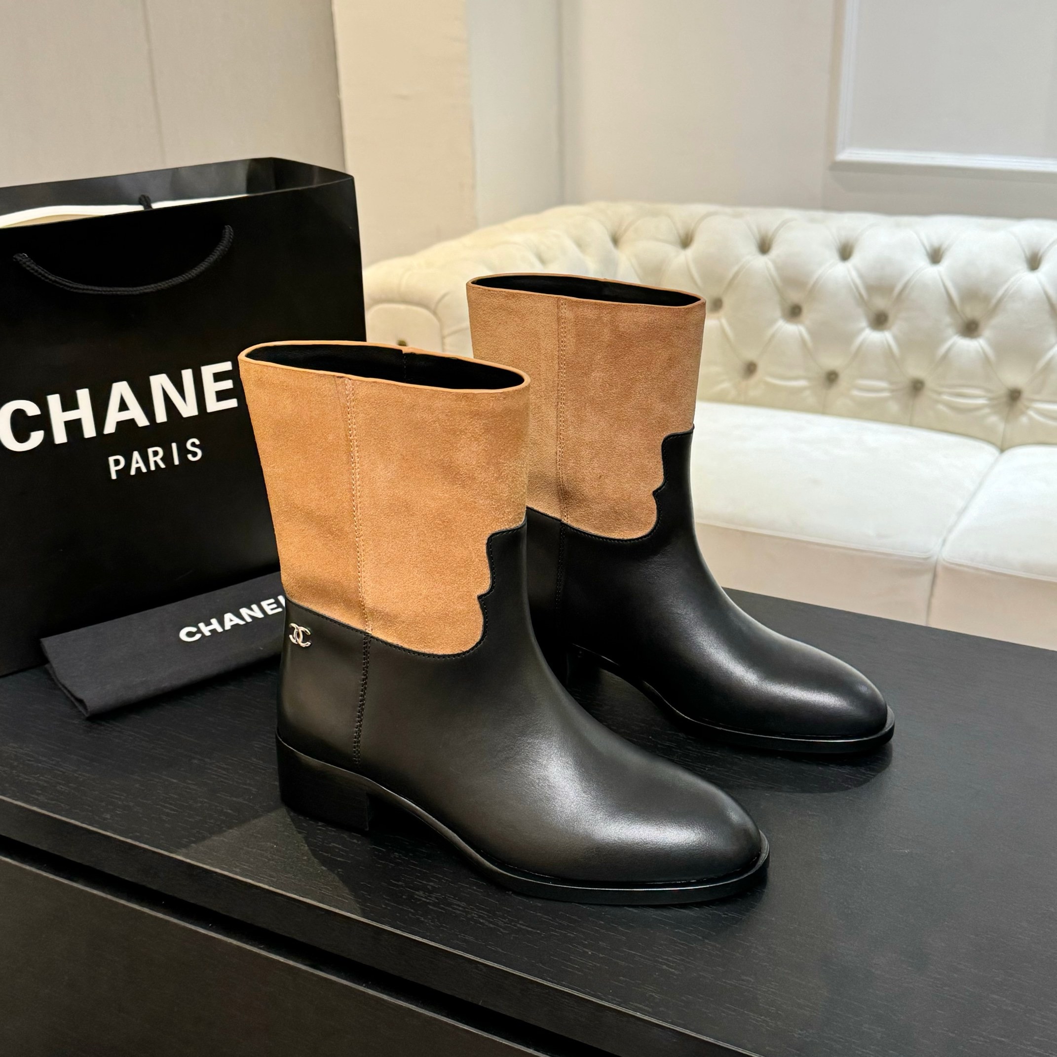 Chanel Mini Coco Handle Flap