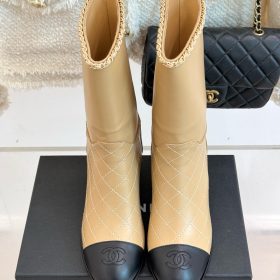 Chanel Mini Coco Handle Flap