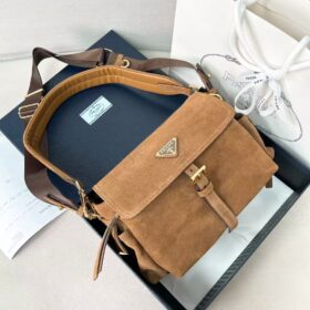 Chanel 22 Small Handbag