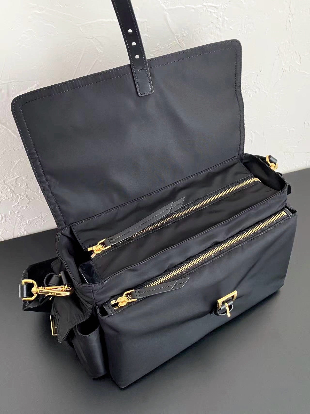 Loewe Large Elephant Bag Loewe Large Elephant Bag