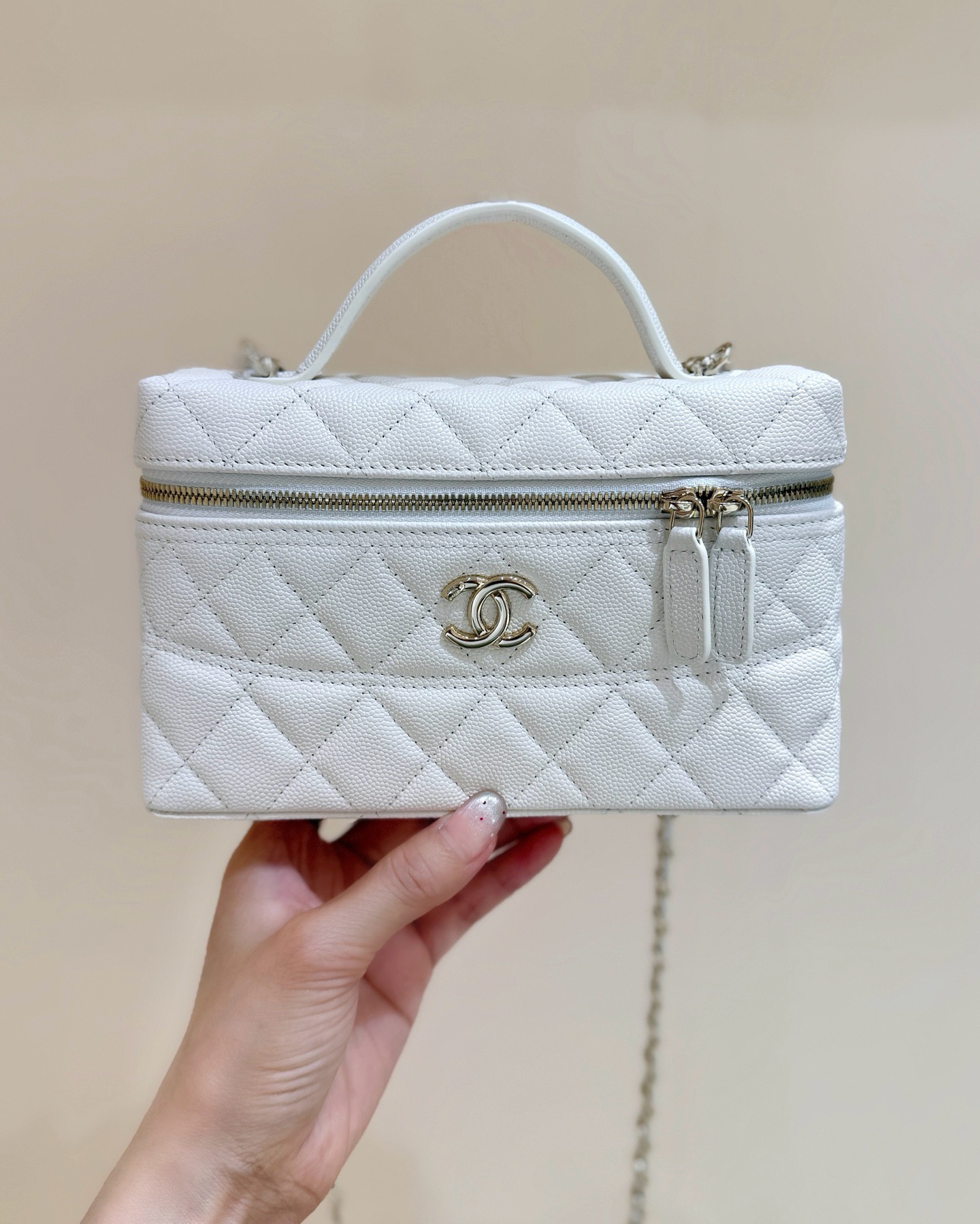 Chanel Long Vanity With Chain