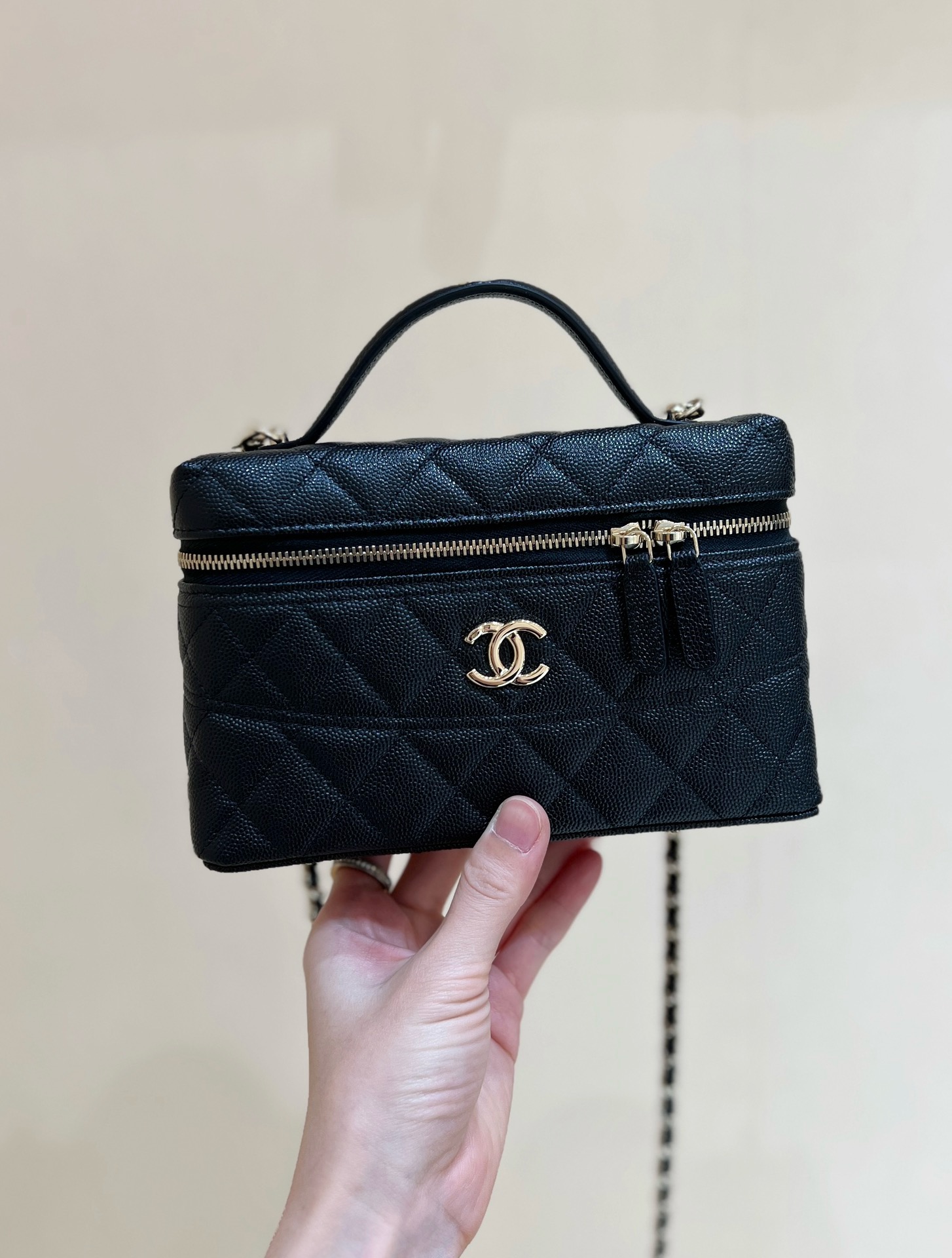 Chanel Long Vanity With Chain