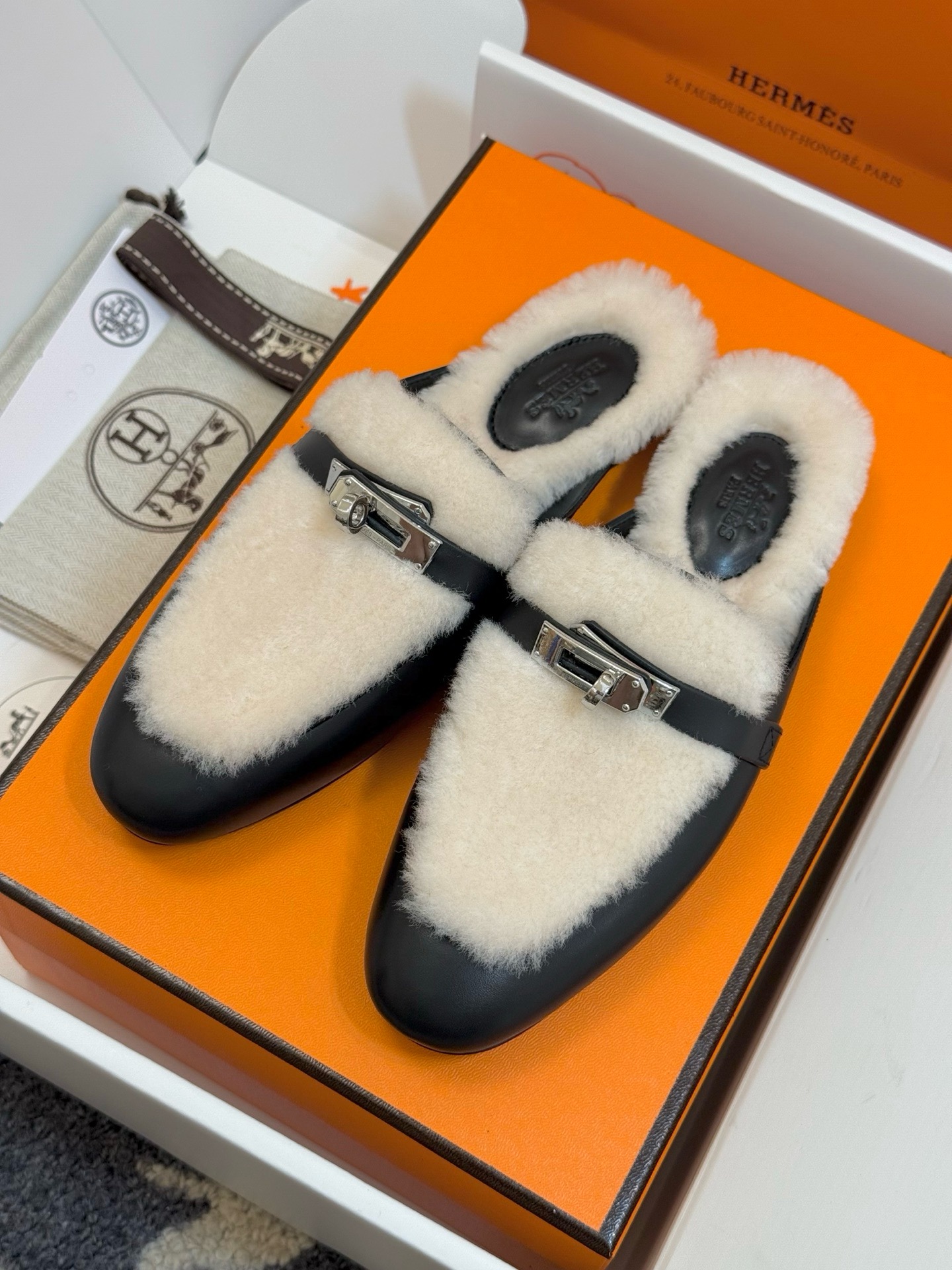 Hermes Oz Mule Shearling