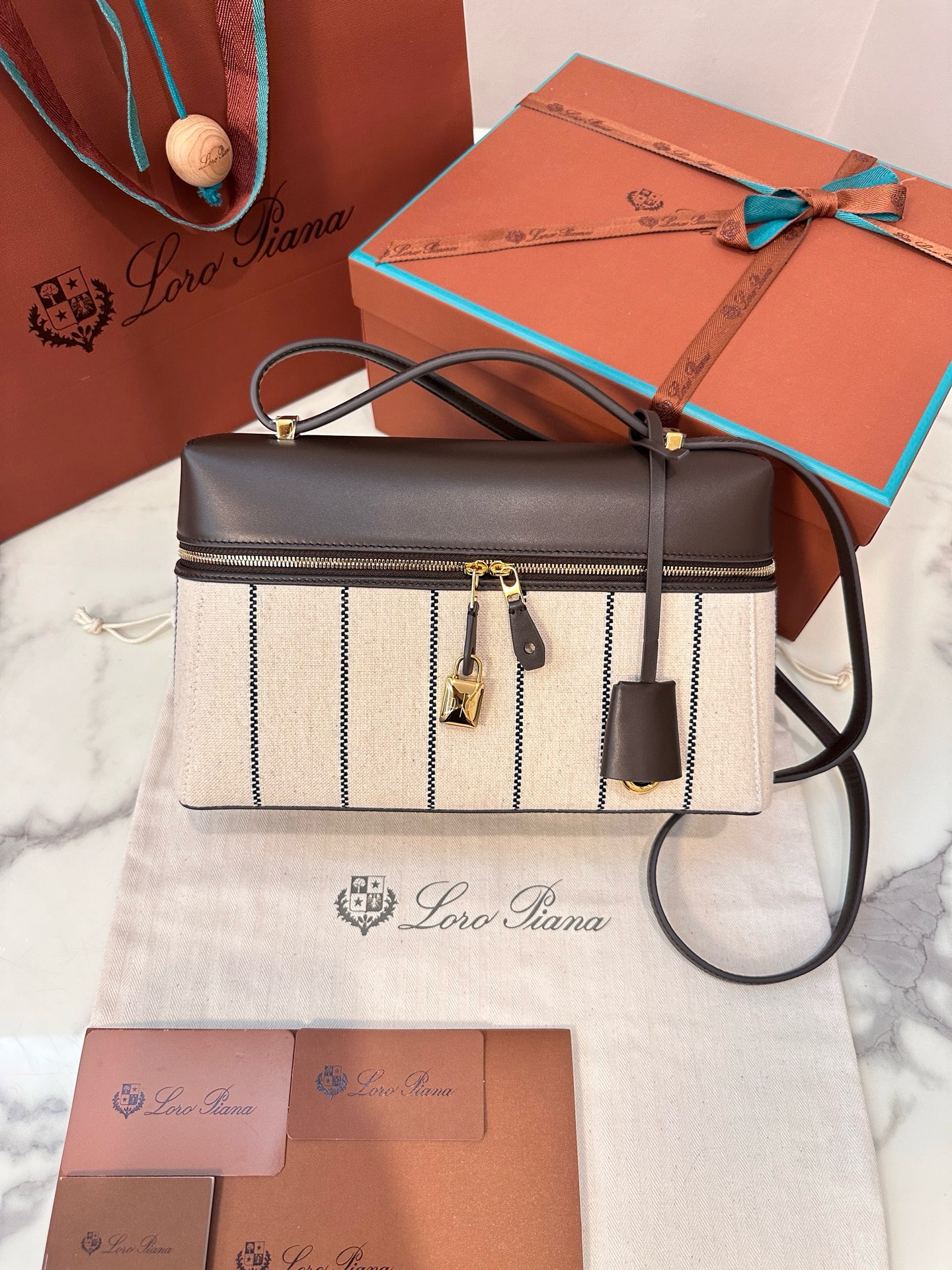 Hermès Birkin 25 Sellier Epsom Bleu Jean GHW