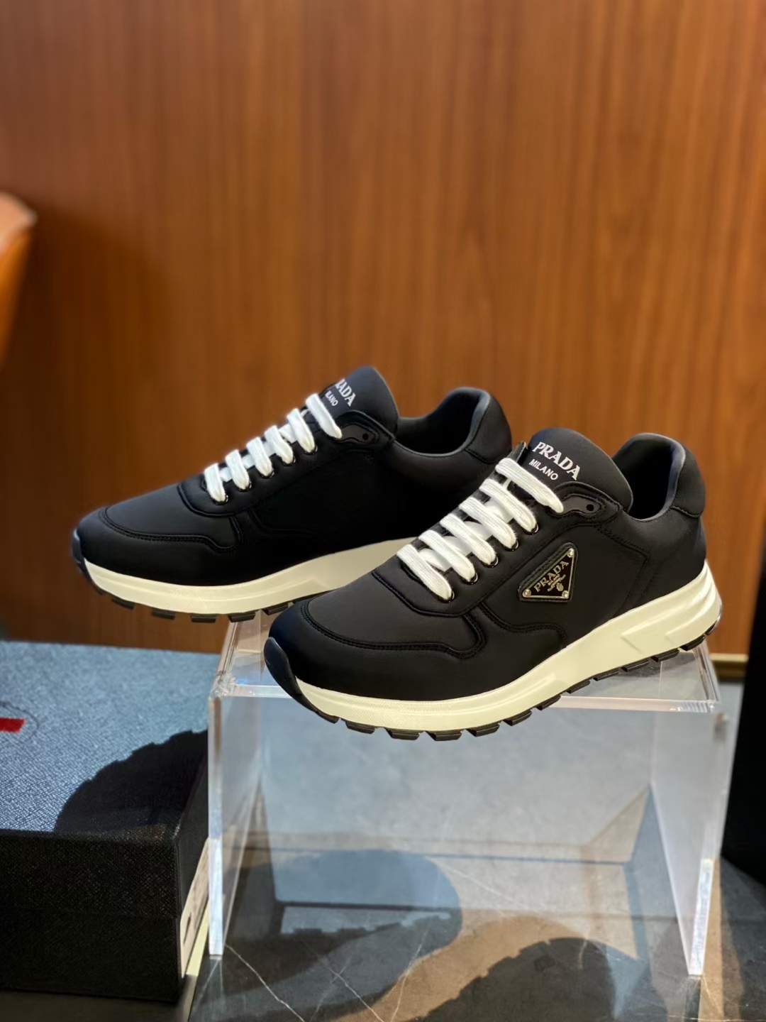 Prax 01 Re-Nylon Sneakers