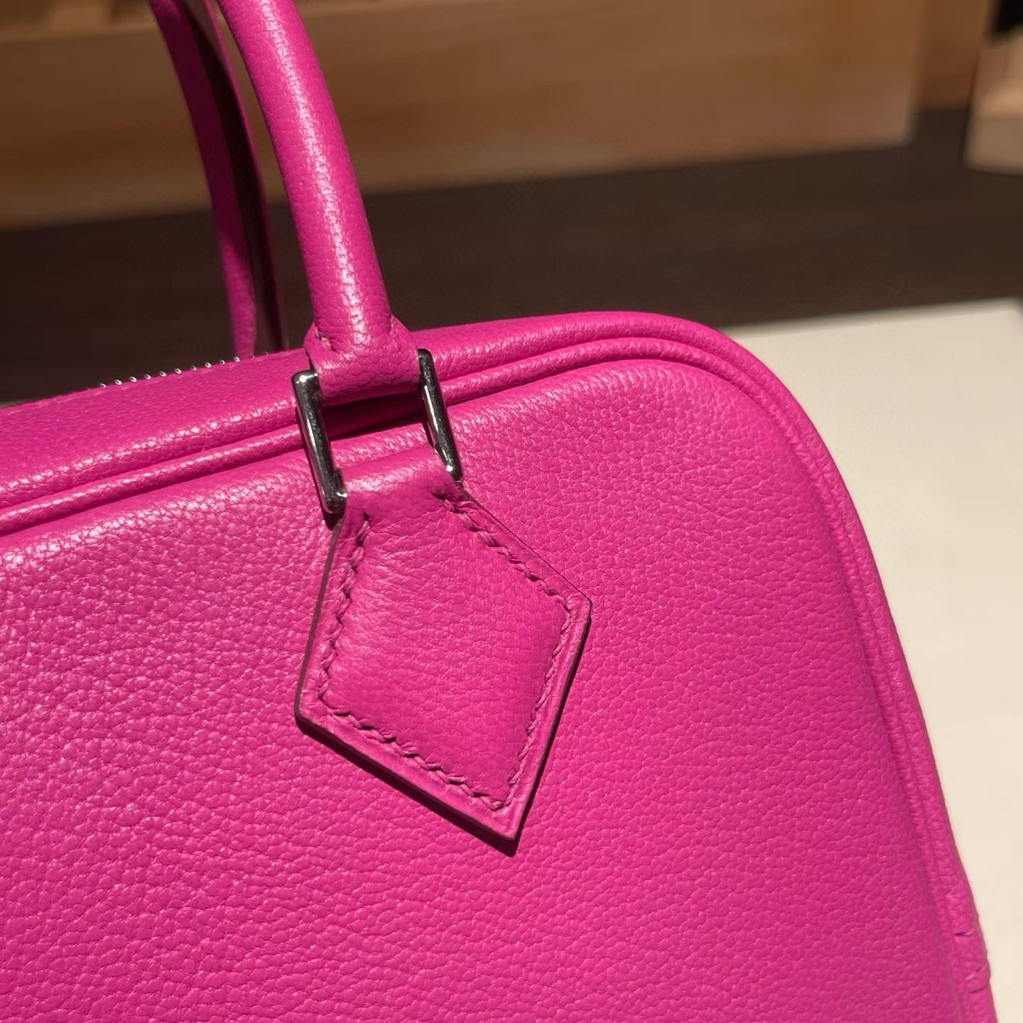 Hermès Plume Mini Chevre Rose Pourpre Hermès Plume Mini Chevre Rose Pourpre