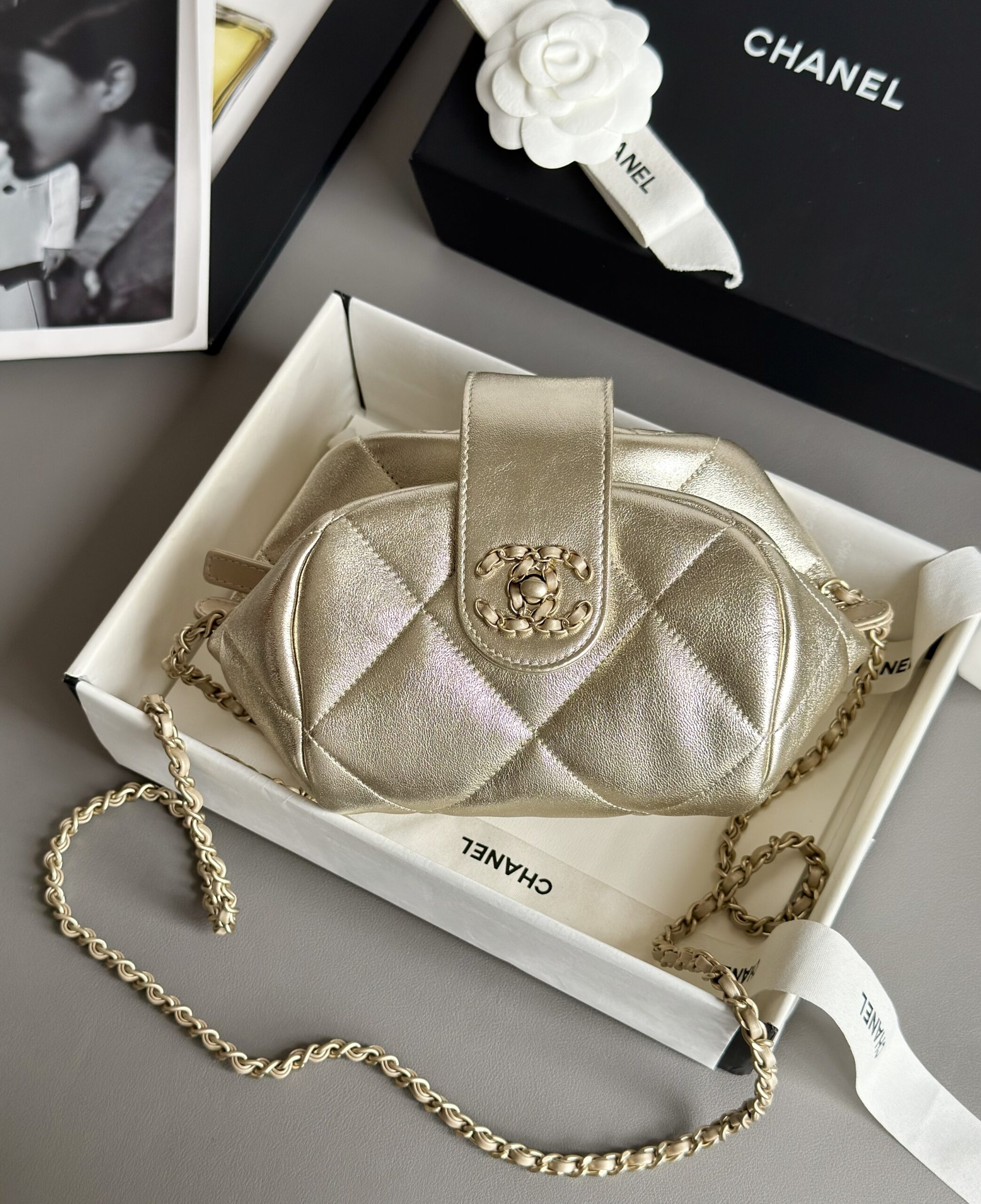 Balenciaga Rodeo Medium Handbag