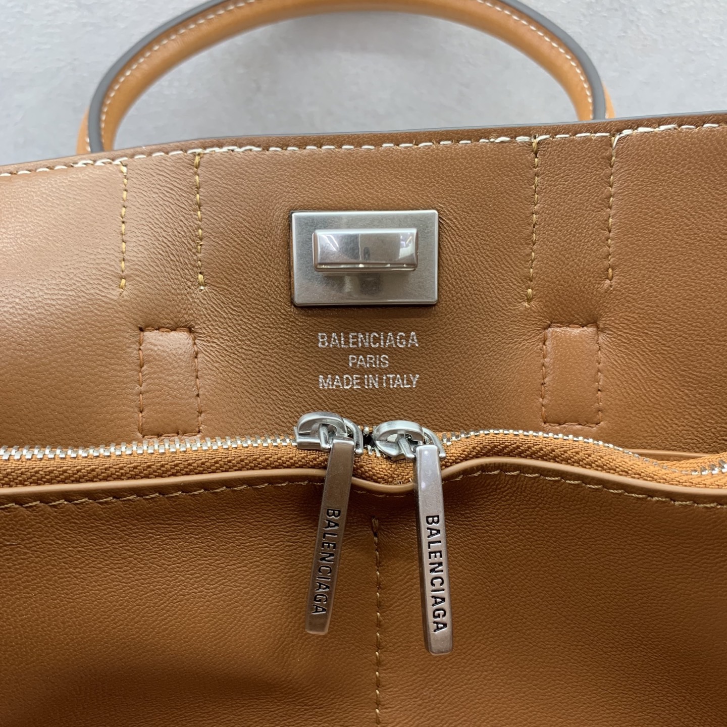 Loewe Flamenco Purse Tote Bag Loewe Flamenco Purse Tote Bag