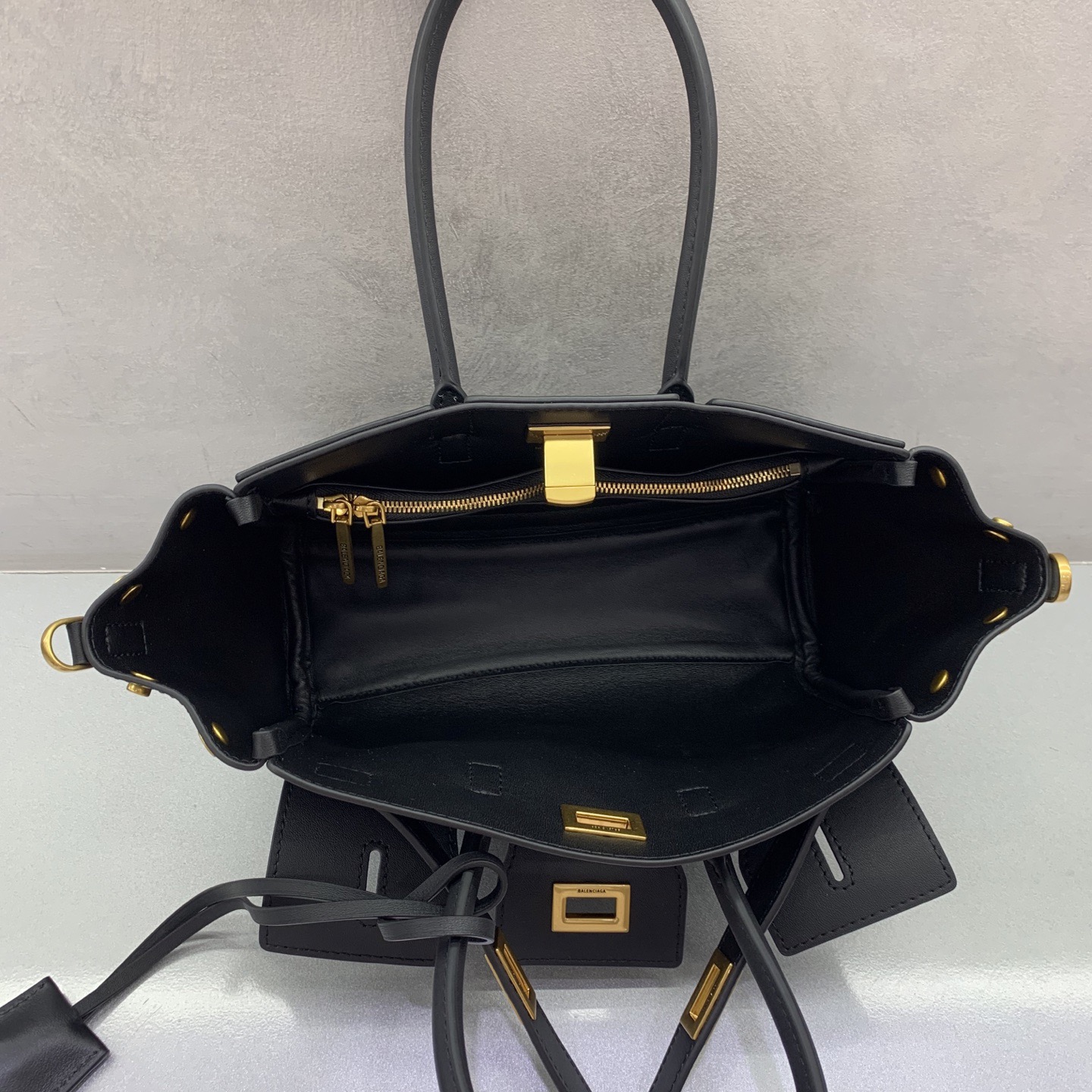 Loewe Flamenco Purse Tote Bag Loewe Flamenco Purse Tote Bag