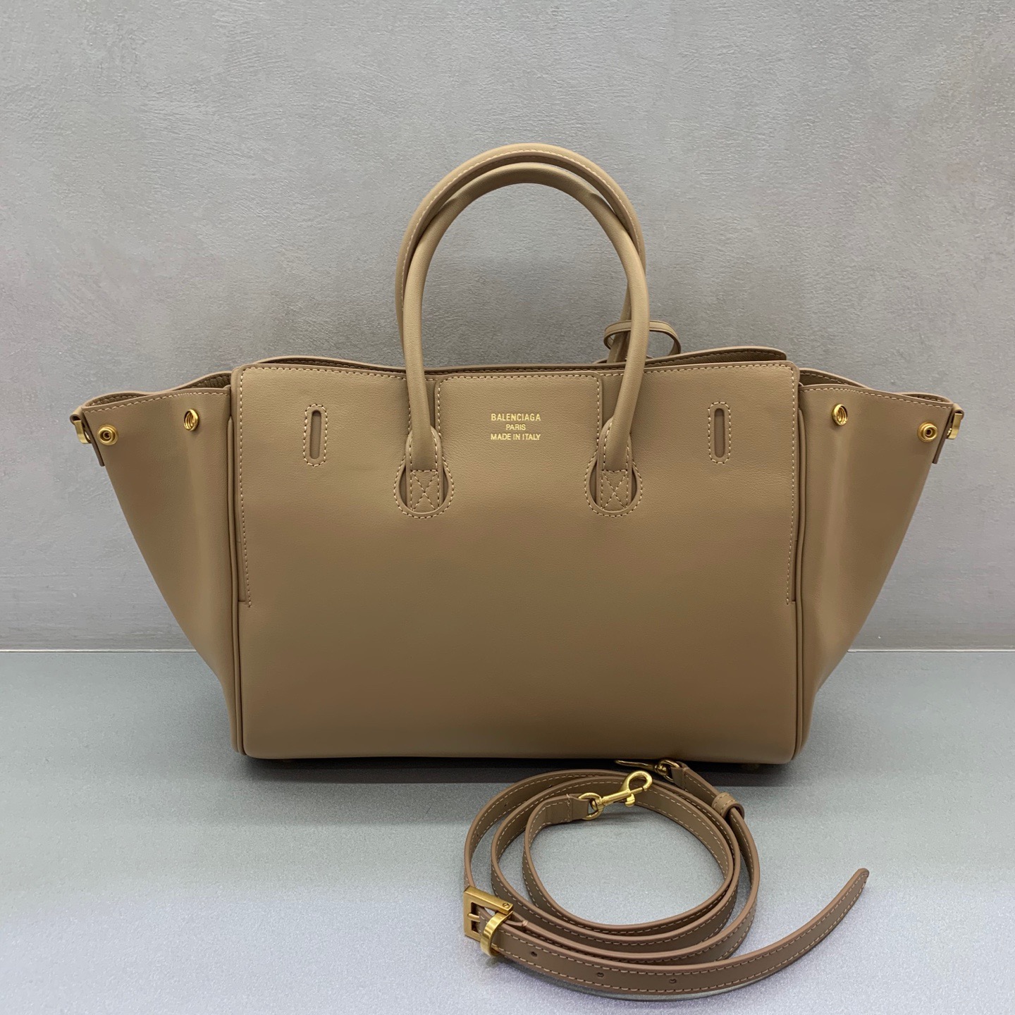 Loewe Flamenco Purse Tote Bag Loewe Flamenco Purse Tote Bag