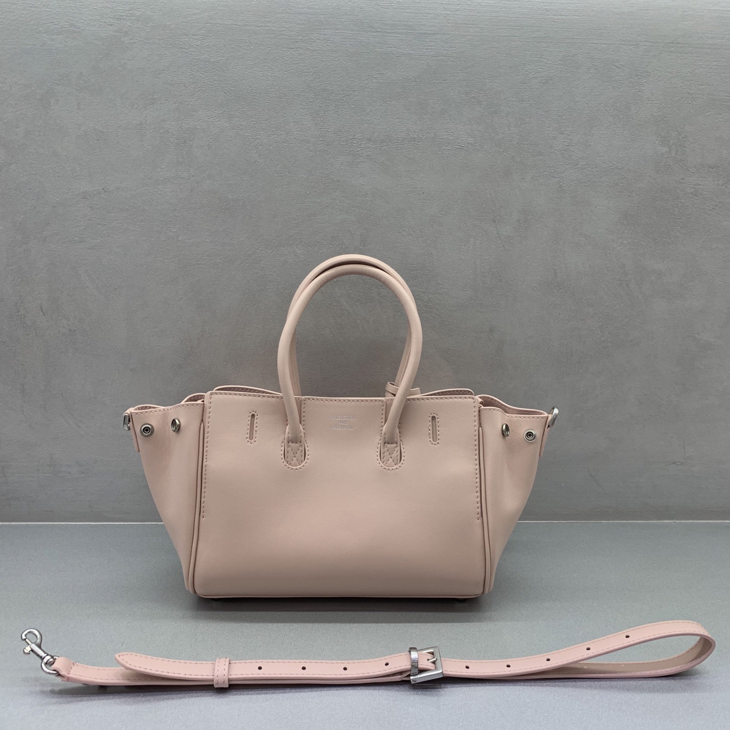 Loewe Flamenco Purse Tote Bag Loewe Flamenco Purse Tote Bag