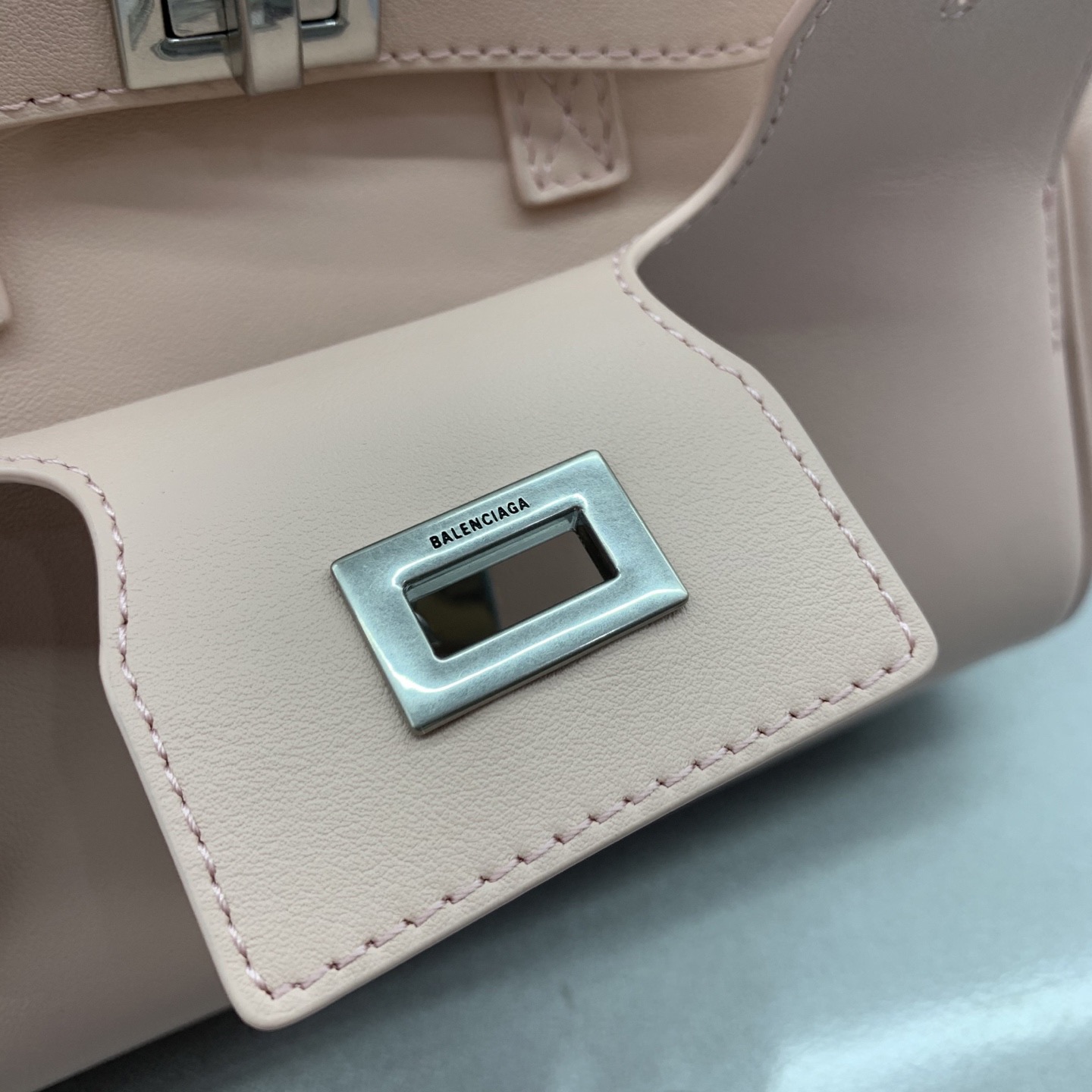 Loewe Flamenco Purse Tote Bag Loewe Flamenco Purse Tote Bag