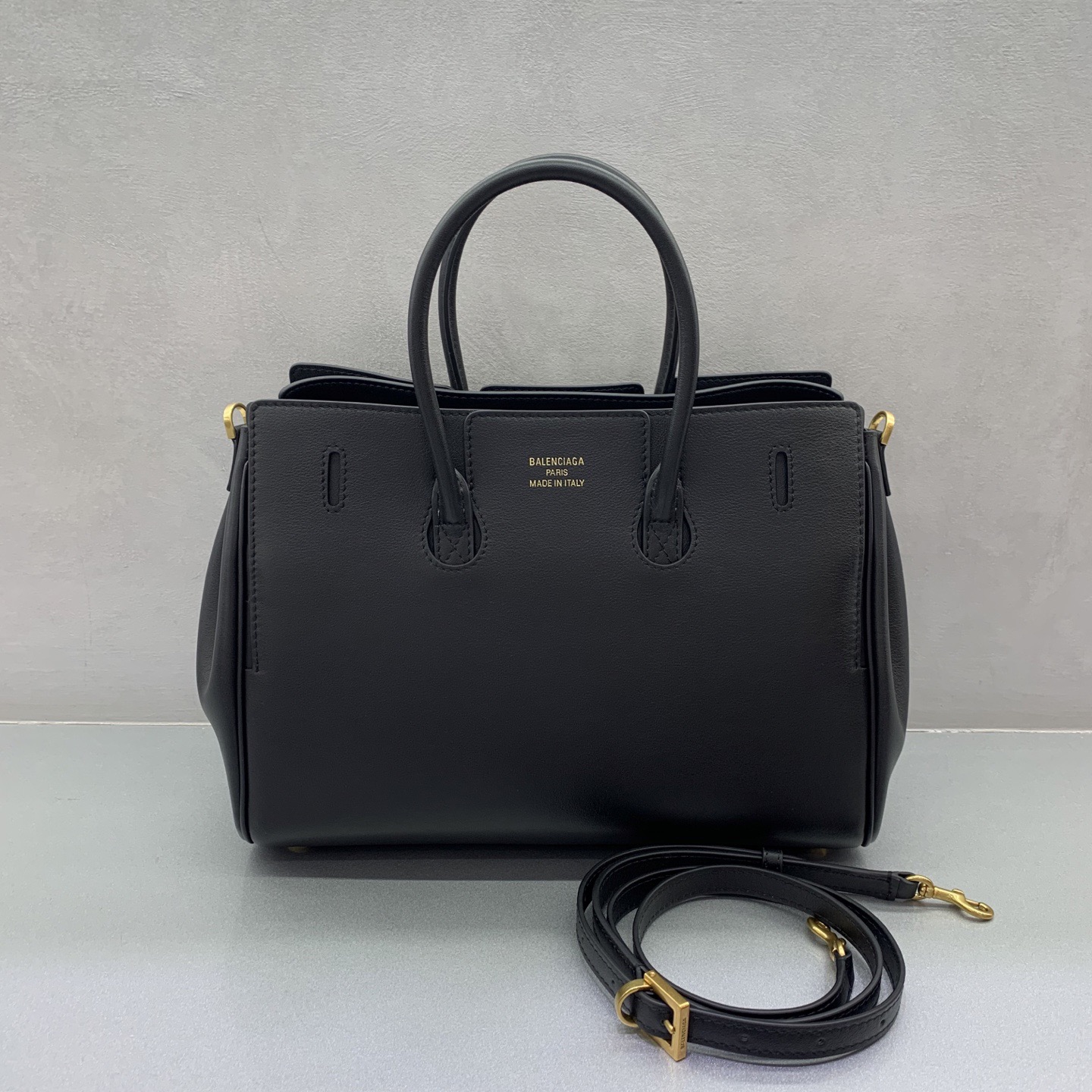 Loewe Flamenco Purse Tote Bag Loewe Flamenco Purse Tote Bag