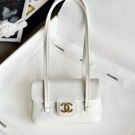 Chanel Medium Raffia Tote Bag