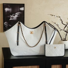 Chanel Maxi Shopping Bag With Flap Chanel Maxi Shopping Bag With Flap