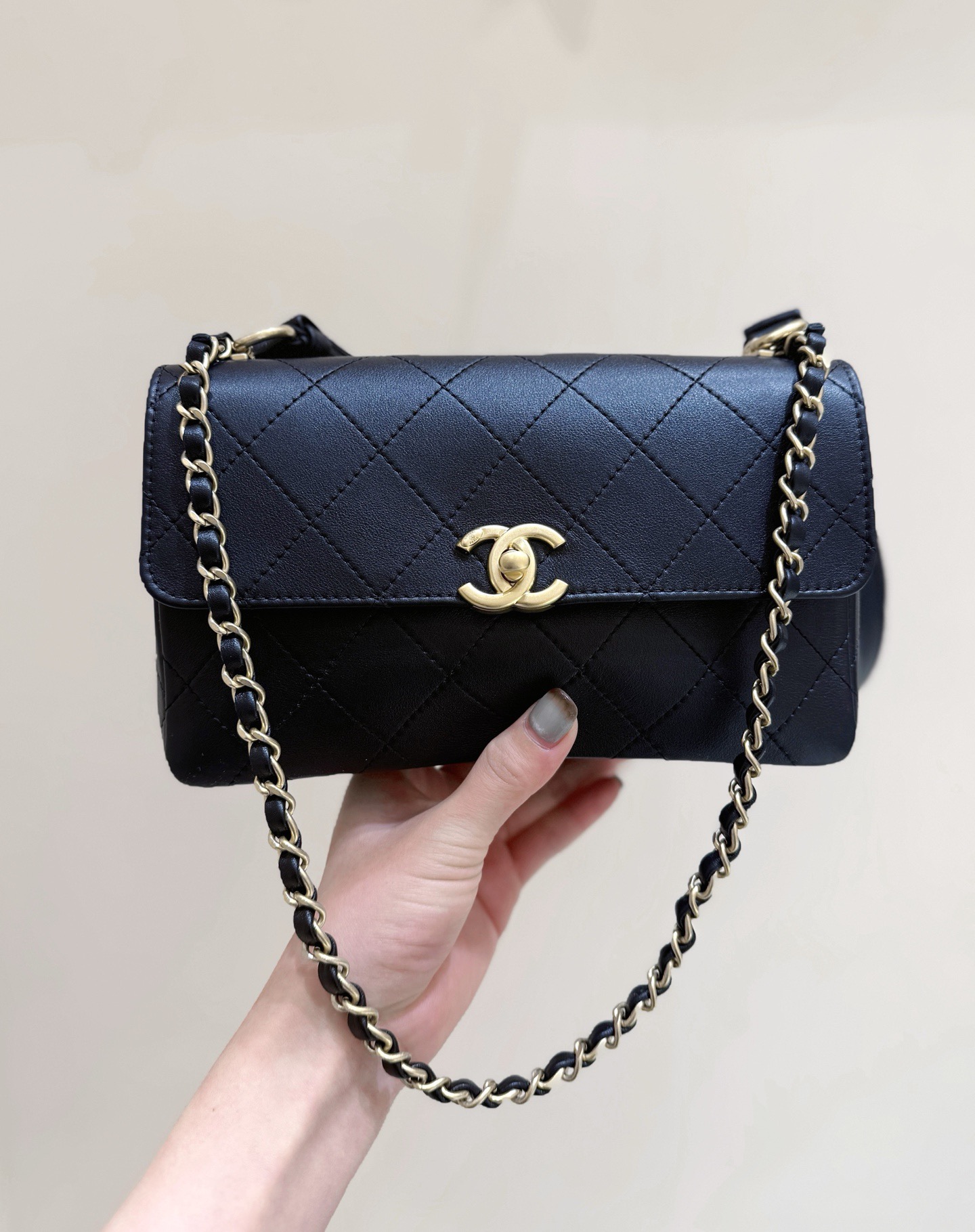 Chanel Vanity Bag With Chain