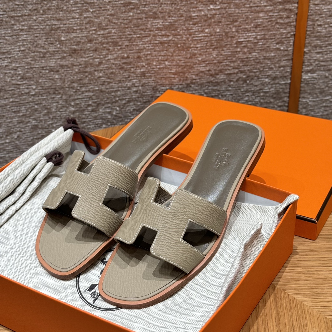 Hermes Oran Sandals