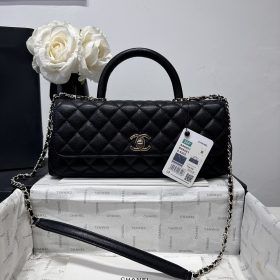 Chanel Vanity Rattan Bag Chanel Vanity Rattan Bag