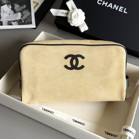 Chanel Small Zipped Pouch Chanel Small Zipped Pouch