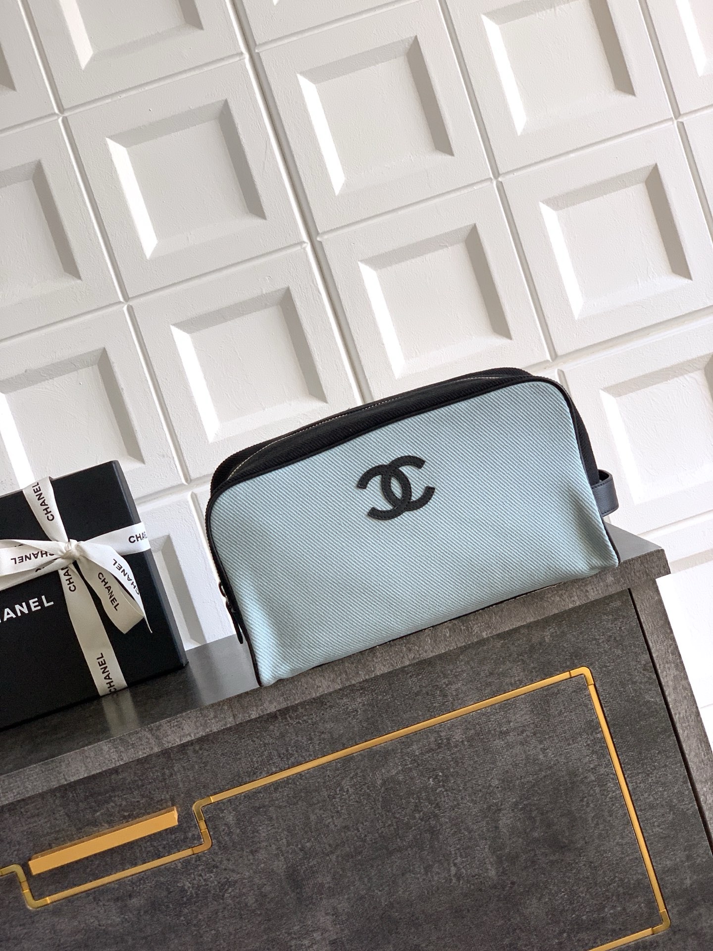 Chanel Clutch With Chain